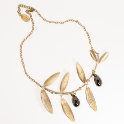 Collier in bronzo Olive